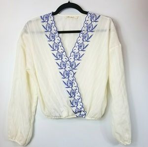 Chloe & Katie Boho Cropped Embroidered Top S